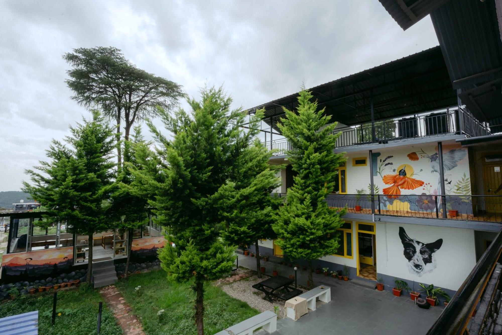 The Hosteller Bir Exterior foto